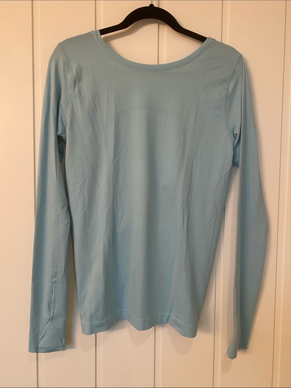 lululemon athletica Light Blue Long-Sleeve Crew Tee